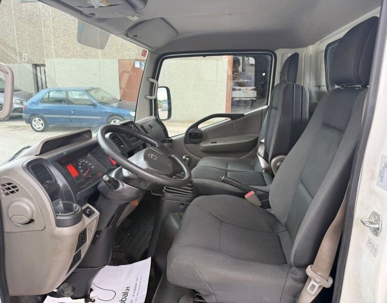 NISSAN  CABSTAR NT400 CESTA ELEVADORA 